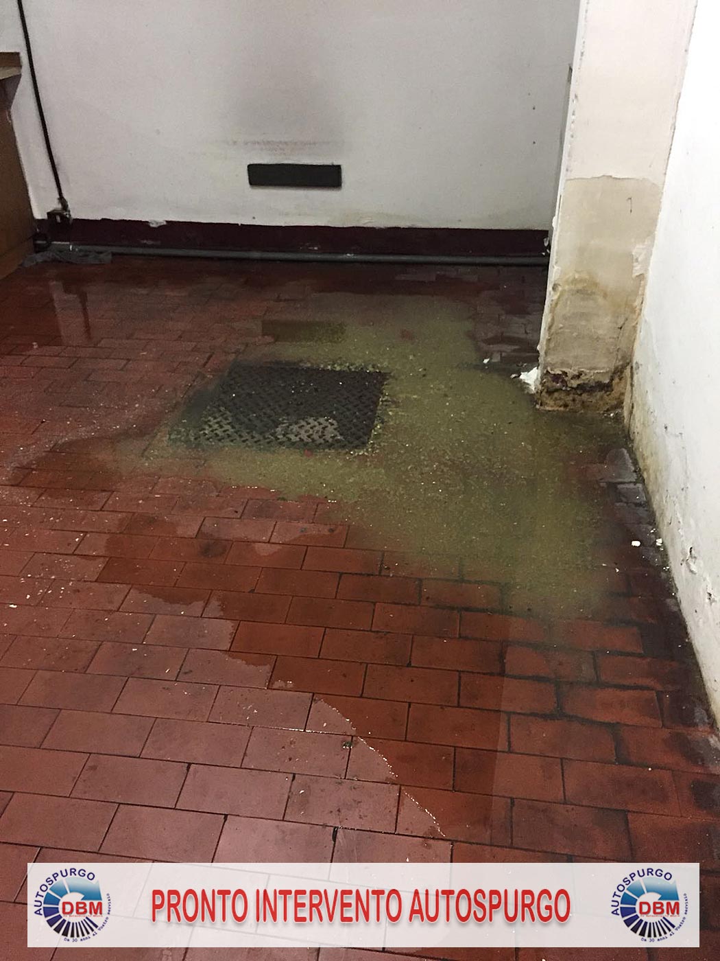 Fognatura-Roma-Torrino-occlusa-detersivi-pronto-intervento-_06 Autospurgo Roma Torrino