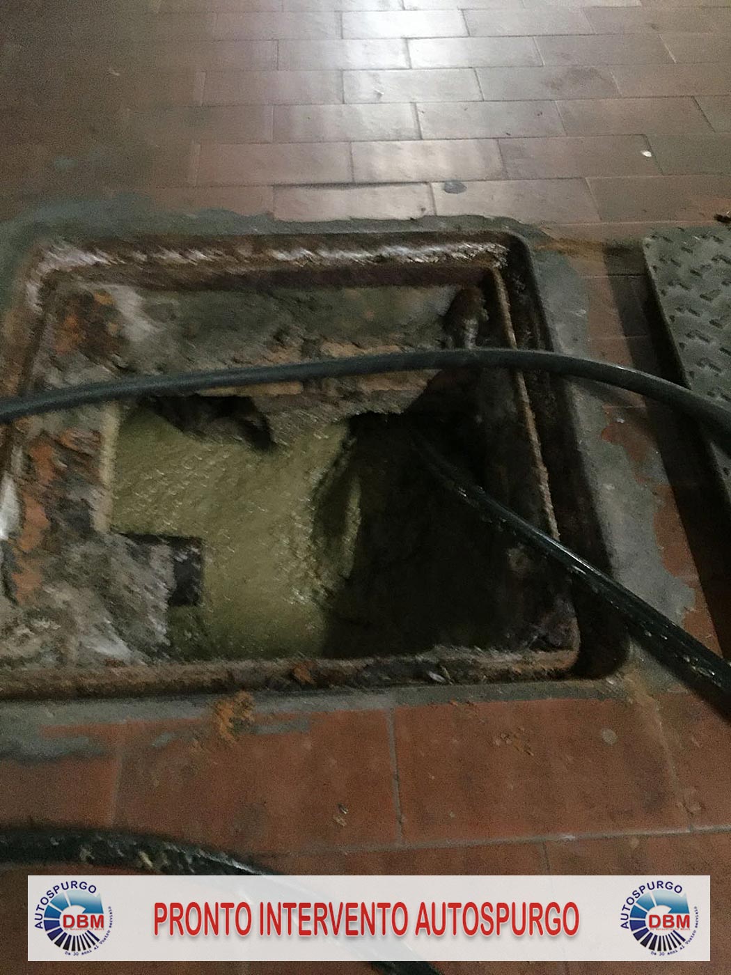 Fognatura-Roma-Torrino-occlusa-detersivi-pronto-intervento-_08 Autospurgo Roma Torrino